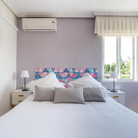 Homemalaga Guadalmar 60 Apartment
